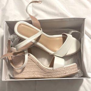 White wedges size 7.5